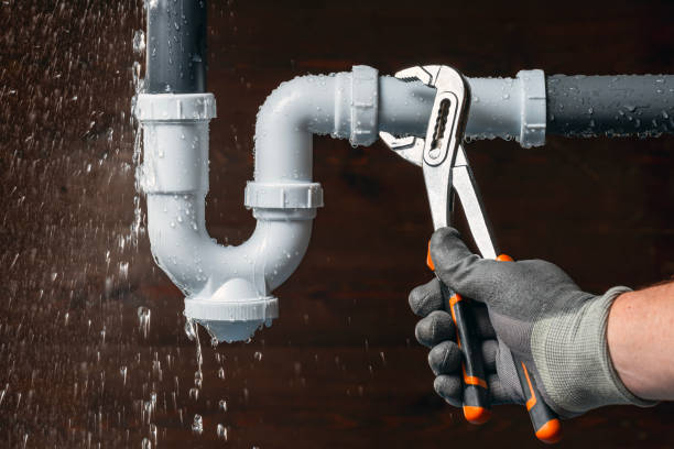Professional Drain Cleaning technician working in Inglis, FL